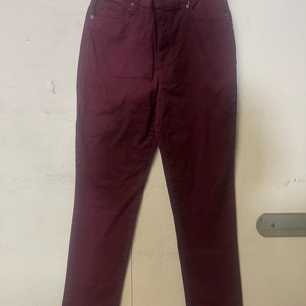 Women's Slim Straight Jeans - Burgundy (#47)